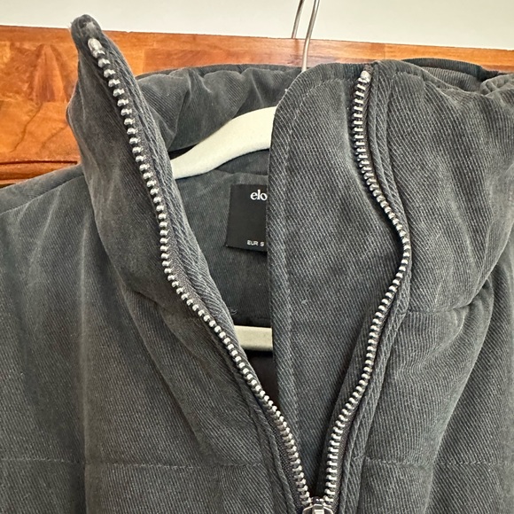 Elodie women’s cropped quilted puffer coat in size small - medium grey - Picture 6 of 6